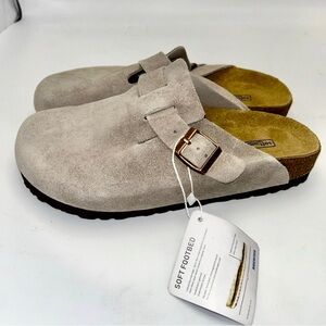 Birkenstock Bostons taupe mens/ women’s size 39